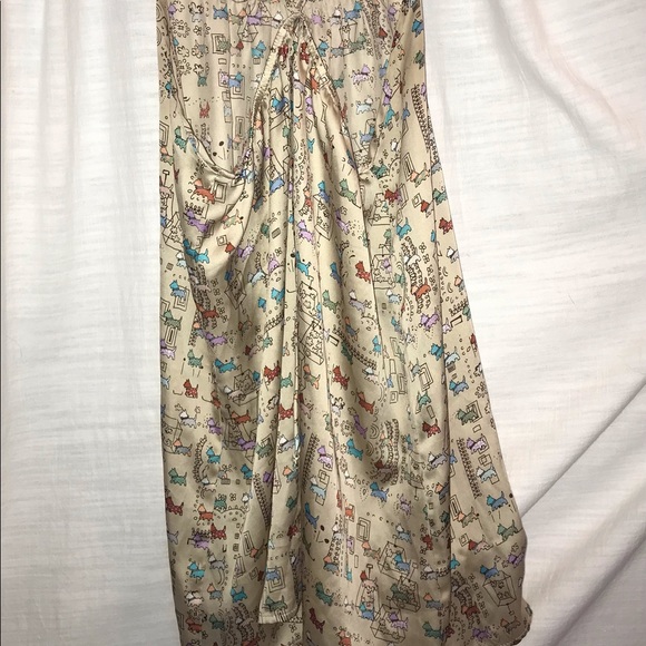 Everly Scotty Dog Silky Tank - Picture 2 of 10